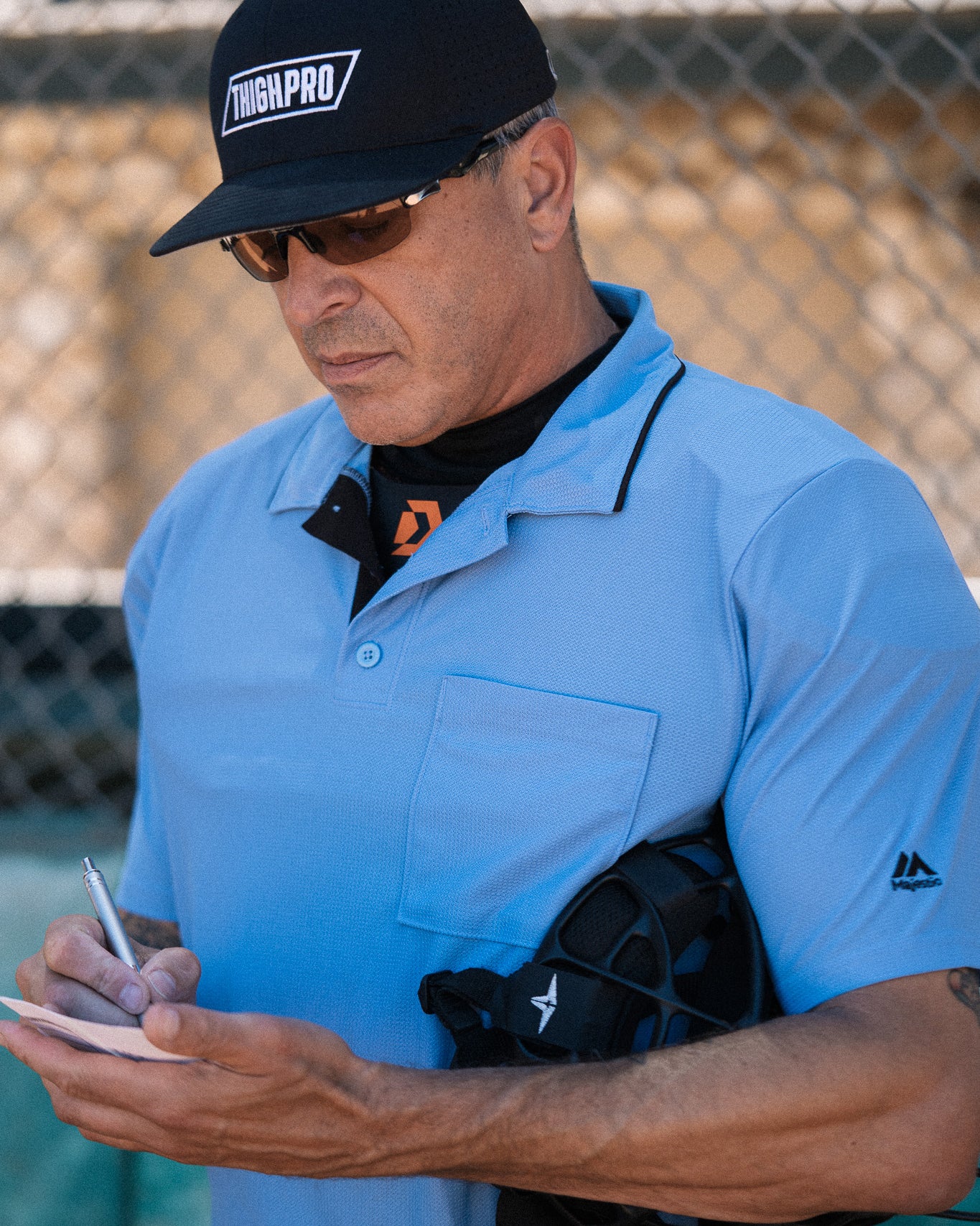 6'5/210 lbs Wearing Large