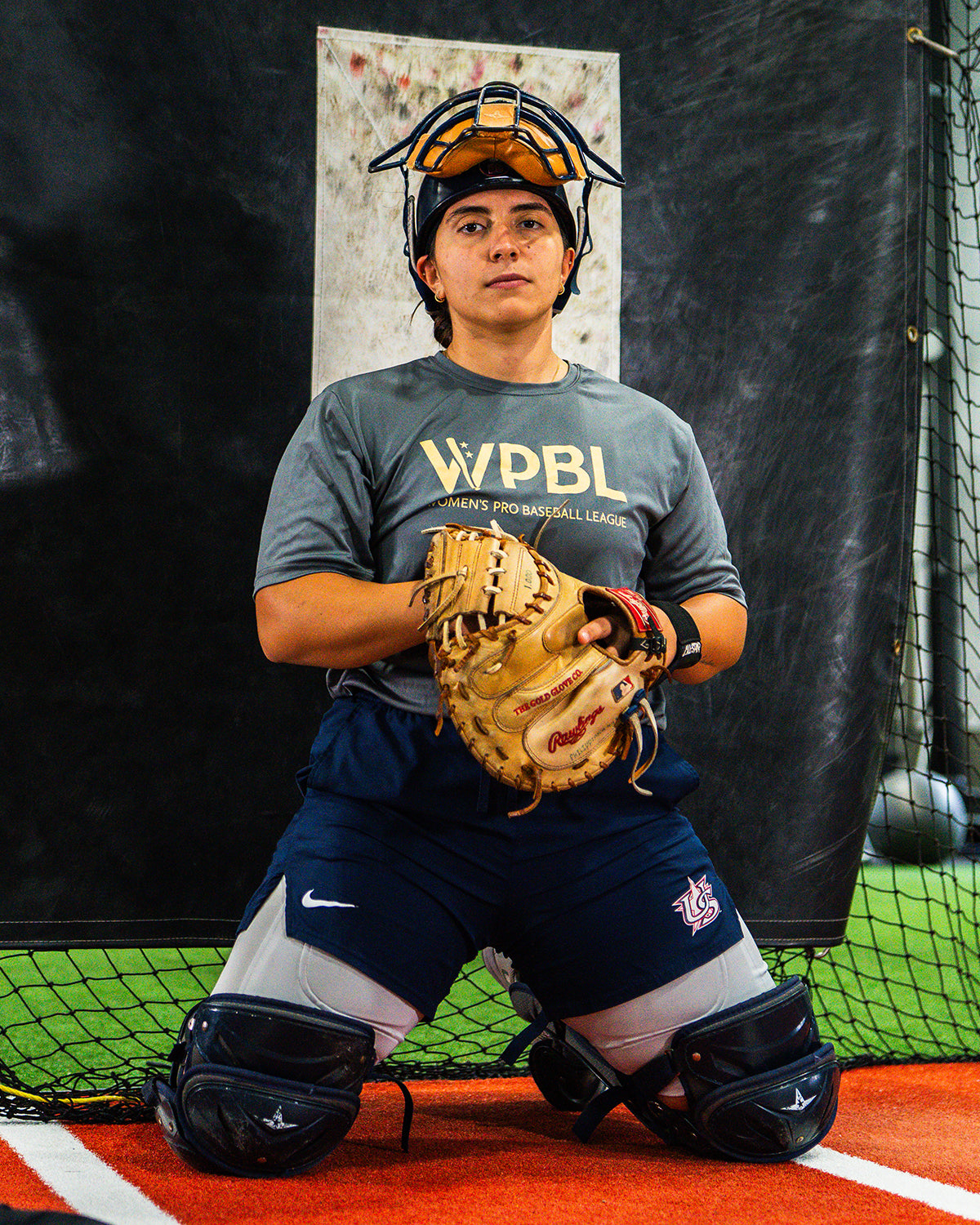 5'4/180 lbs Wearing Large 'all-groups'